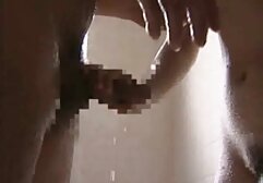 Una ragazza spudoratamente schiaffeggia Los Angeles vicino a una finestra e qualcuno vuole vedere il suo video amatoriali hard italiani sperma.